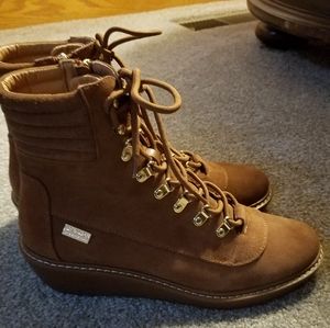 Kenneth Cole New York hiking boot 8.5m